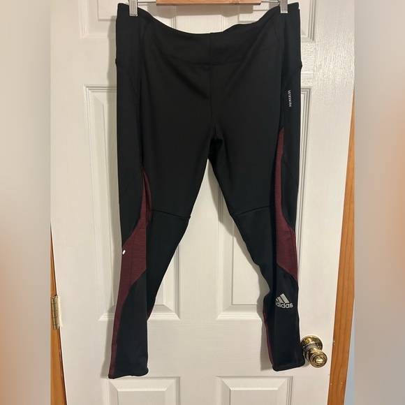 2 Pairs of XL leggings: bundle includes-Adidas and offline by aerie - Picture 1 of 10